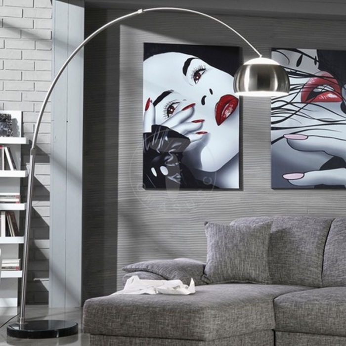 Demo gewölbte Stehleuchte