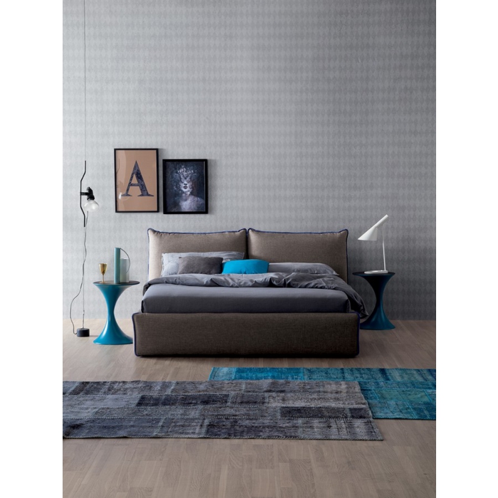 Joy Doppelbett von Tonin Casa in Stoff oder Kunstleder