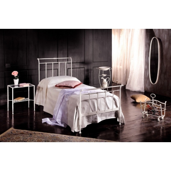 Junges Einzelbett aus Schmiedeeisen handgefertigt