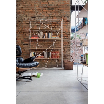 Tonin Casa Naviglio Bücherregal aus lackiertem Metall