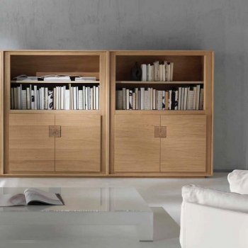 Wohnzimmer Sideboard mit offenen Fächern und Türen