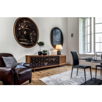 Sideboard der Granada Linie von Tonin Casa elegant in Holz und Glas