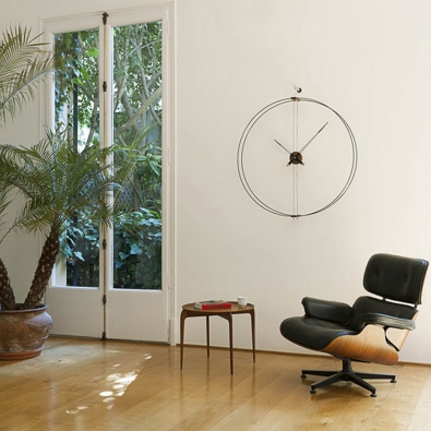 Barcelona Uhr von Nomon