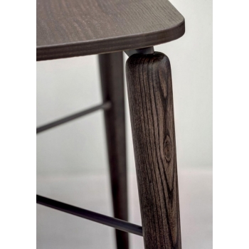 Kate Bontempi Stuhl mit Holzsitz und Struktur aus Holz oder Stahl
