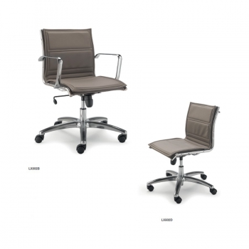 Lux Stuhl von Olivo & Groppo gepolstert und mit Rädern bezogen