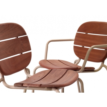 Sai Stuhl ohne Armlehnen aus Technopolymer und stapelbarem Scab Design