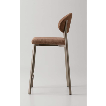 Beba Curvy gepolsterter Hocker von Point House