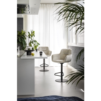 Cocoon CS2230/CS2230BI Hocker von Calligaris