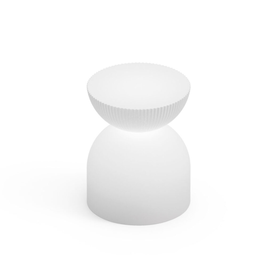 Illo Hocker mit Licht von Lyxo