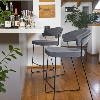 New York Hocker CB1087 von Connubia