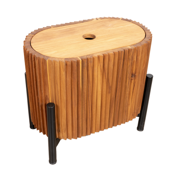 Fast Hocker von Cipì