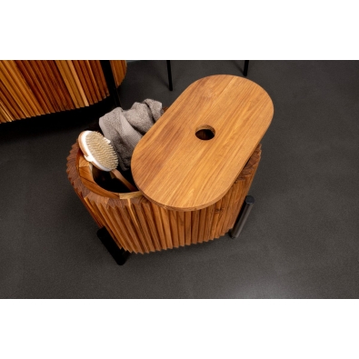 Fast Hocker von Cipì