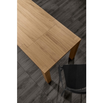 Ausziehbarer Holztisch von Stones