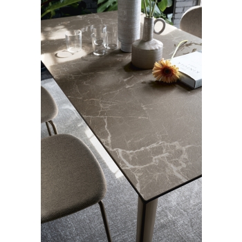 Artic CB4855-R ausziehbarer Tisch von Connubia 