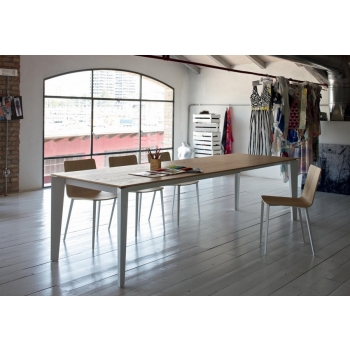 Moderner Designertisch Cruz von Bontempi in verschiedenen Größen und Ausführungen