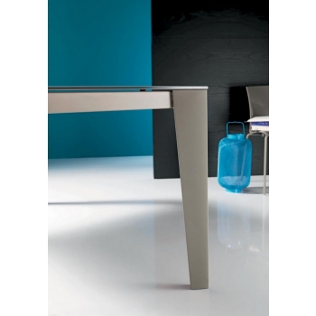 Moderner Designertisch Cruz von Bontempi in verschiedenen Größen und Ausführungen