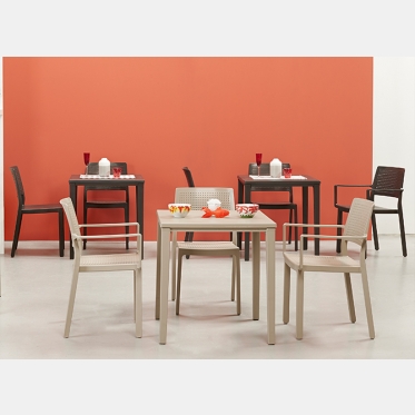 Timo 80 Fester Tisch aus Technopolymer Scab Design