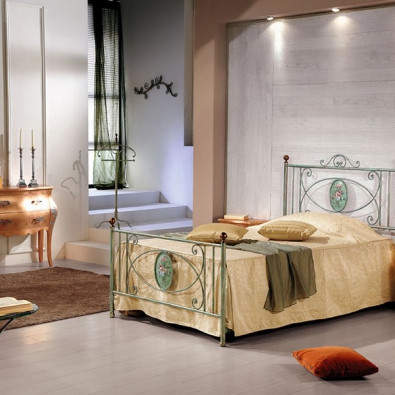 Letto a una piazza e mezza Olimpia in ferro battuto prodotto artigianalmente