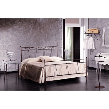 Letto matrimoniale Elizabeth in ferro battuto prodotto artigianalmente