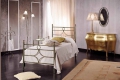 Letto singolo Lumen in ferro battuto prodotto artigianalmente