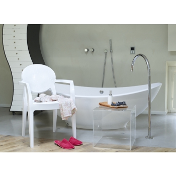 Poltrona Igloo in policarbonato con braccioli Scab design