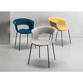 Poltrona Miss B Pop di Scab Design in plastica imbottita 