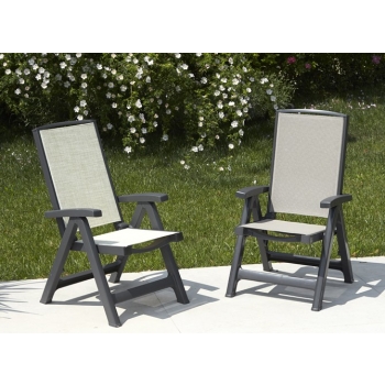 Poltroncina da esterno in plastica Esmeralda di Scab Design