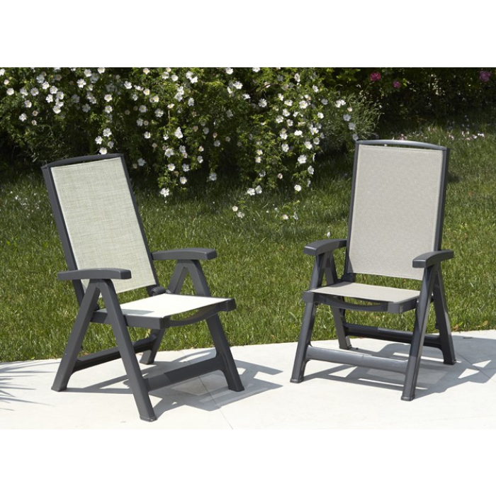 Poltroncina da esterno in plastica Esmeralda di Scab Design
