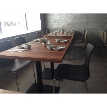 Sedia Alice Chair 4 gambe impilabile in polipropilene di Scab Design