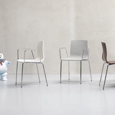 Sedia Alice con braccioli di Scab Design - PROMO SALDI APPROFITTA DELL'OFFERTA FINO AL 31 LUGLIO!