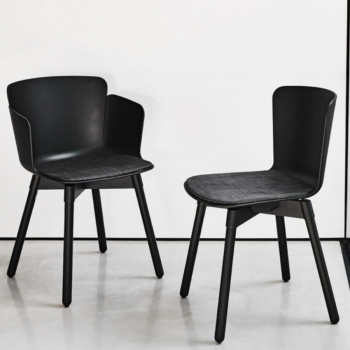 Sedia Calla S L_C PP con base in legno e scocca in polipropilene