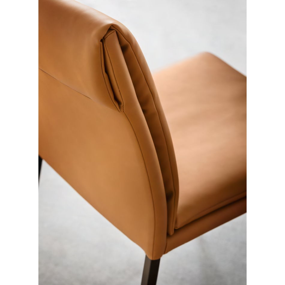 Sedia Carmen Large CS2209 di Calligaris