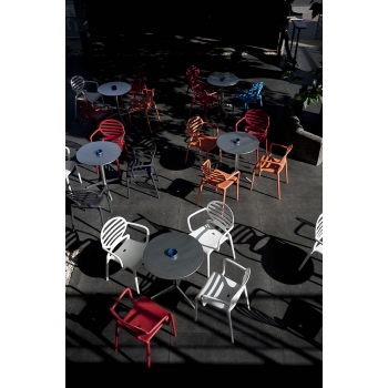 Sedia Cokka con Braccioli di Scab Design