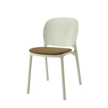 Sedia Hug imbottita di Scab Design