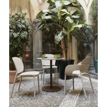 Sedia Hug imbottita di Scab Design