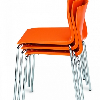 Sedia impialabile Mind