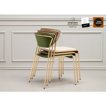 Sedia Lisa Scab Design impilabile seduta imbottita