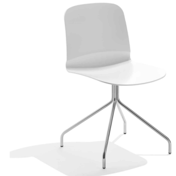 Sedia Liù in metallo, legno, rivestita in tessuto, cuoio, pelle con cuciture orizzontali o grinze,