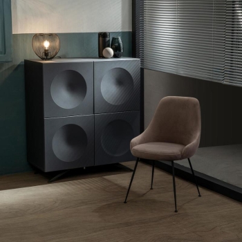 Sedia Nandy di Stones