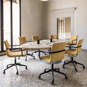 Sedia Star DSB TS in metallo rivestita in tessuto o pelle di Midj