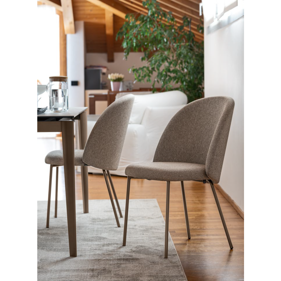 Sedia Tuka Mid CB2183 di Connubia