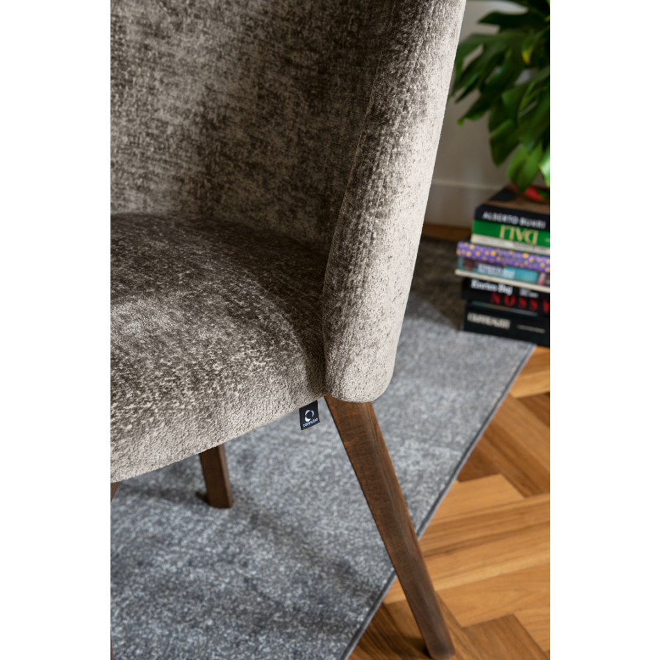 Sedia Tuka Mid CB2190 di Connubia
