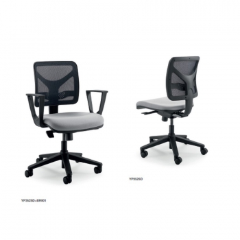 Sedia Y di Olivo & Groppo con schienale retato