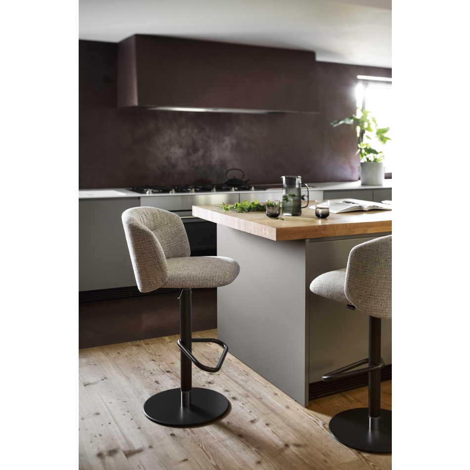 Sgabello Sweel CS2229 di Calligaris
