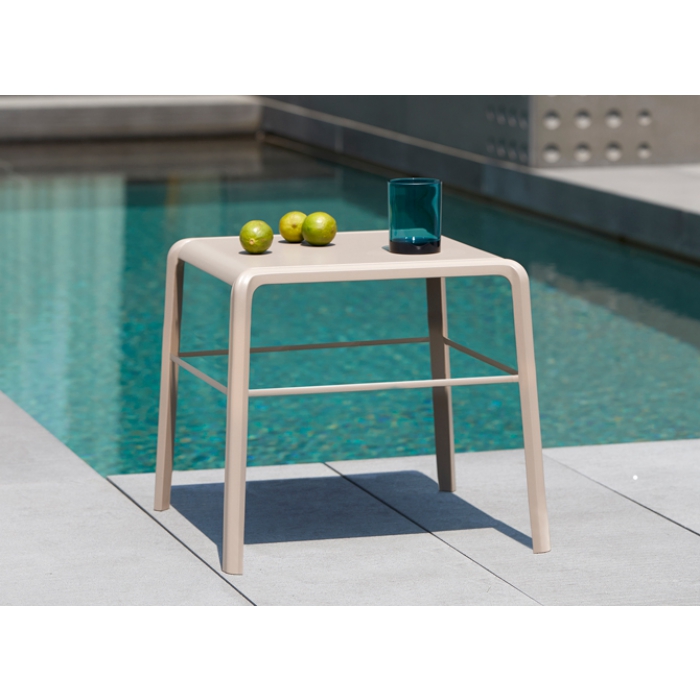 Side Table Vela in tecnopolimero Scab Design