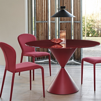 Tavolo Clessidra con base in metallo o rivestita di legno di Midj