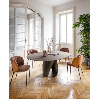 Tavolo Cyclone di Calligaris