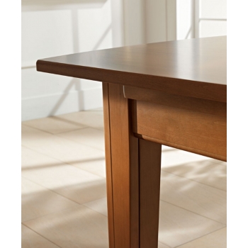 Tavolo dallo stile classico Bag/A di Benedetti interamente in legno