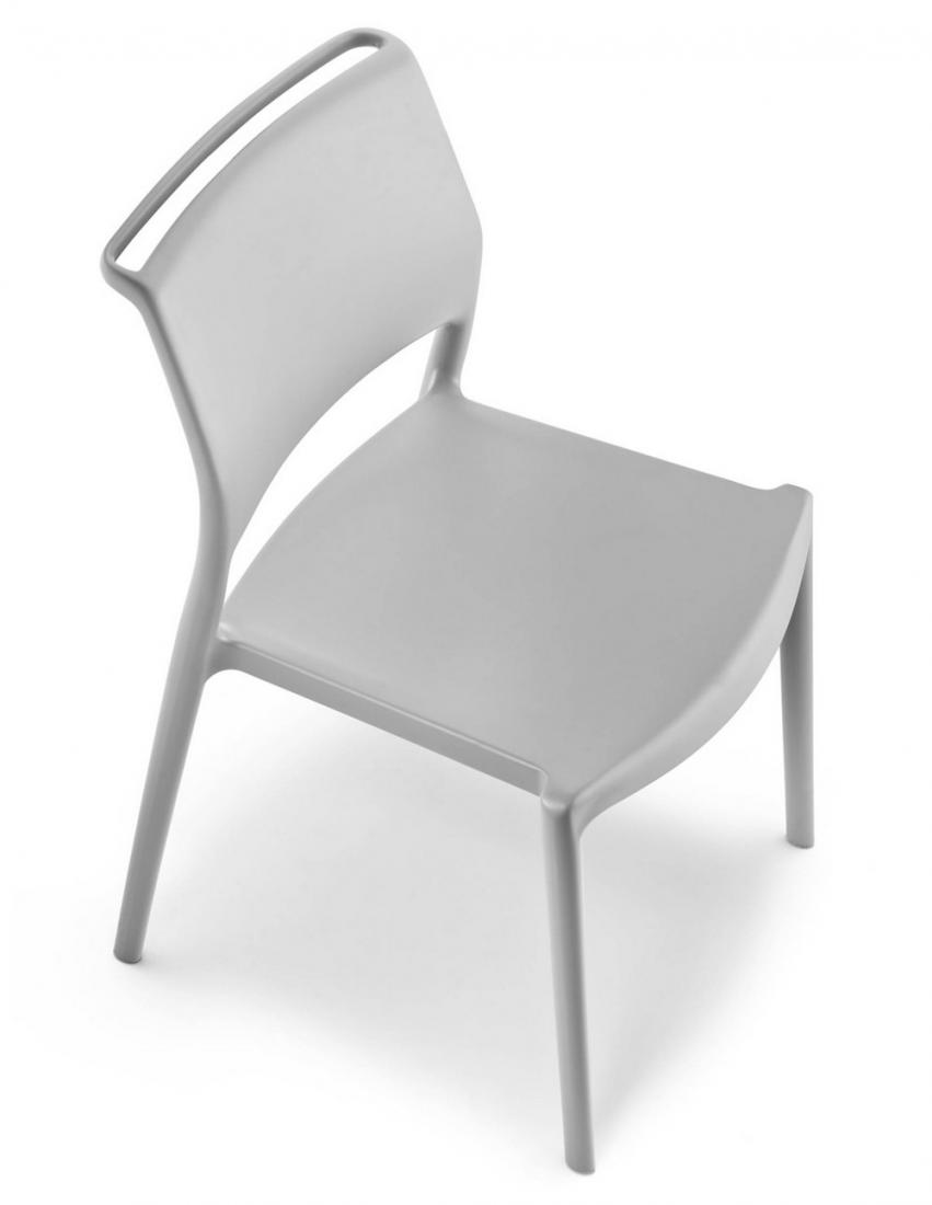 Stapelbarer Plastikstuhl Ara 310 von Pedrali für innen und außen