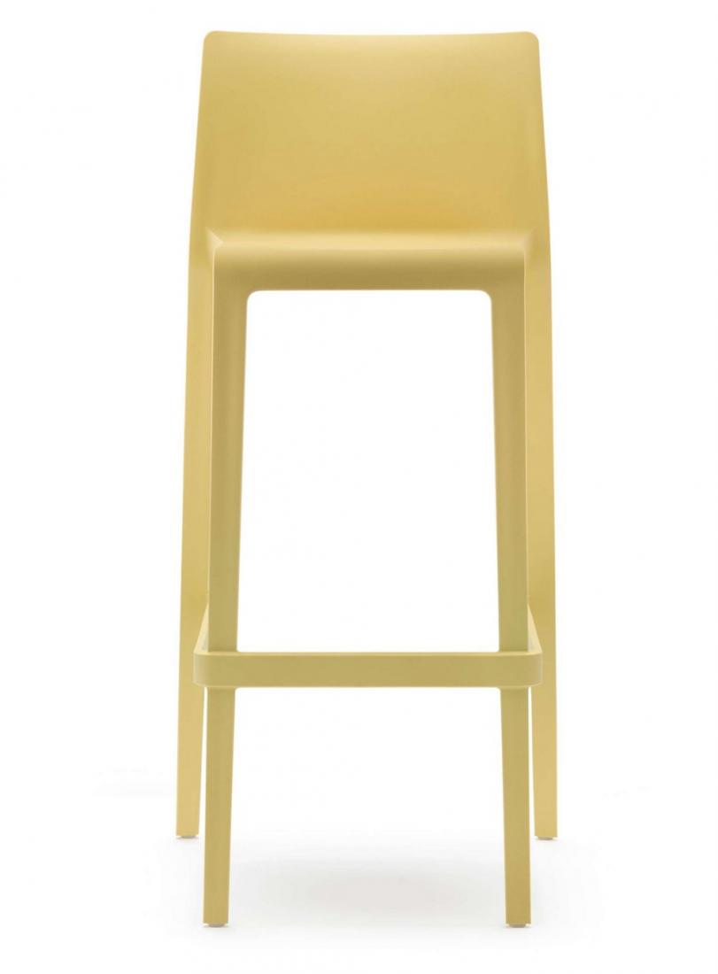 Pedrali Stapelbarer Hocker Volt 678 aus Polypropylen